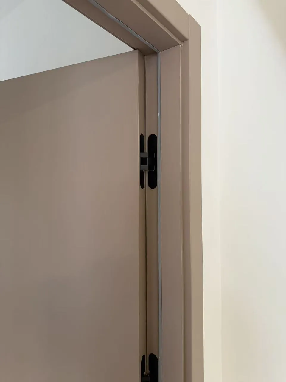 Vista de la puerta instalada
