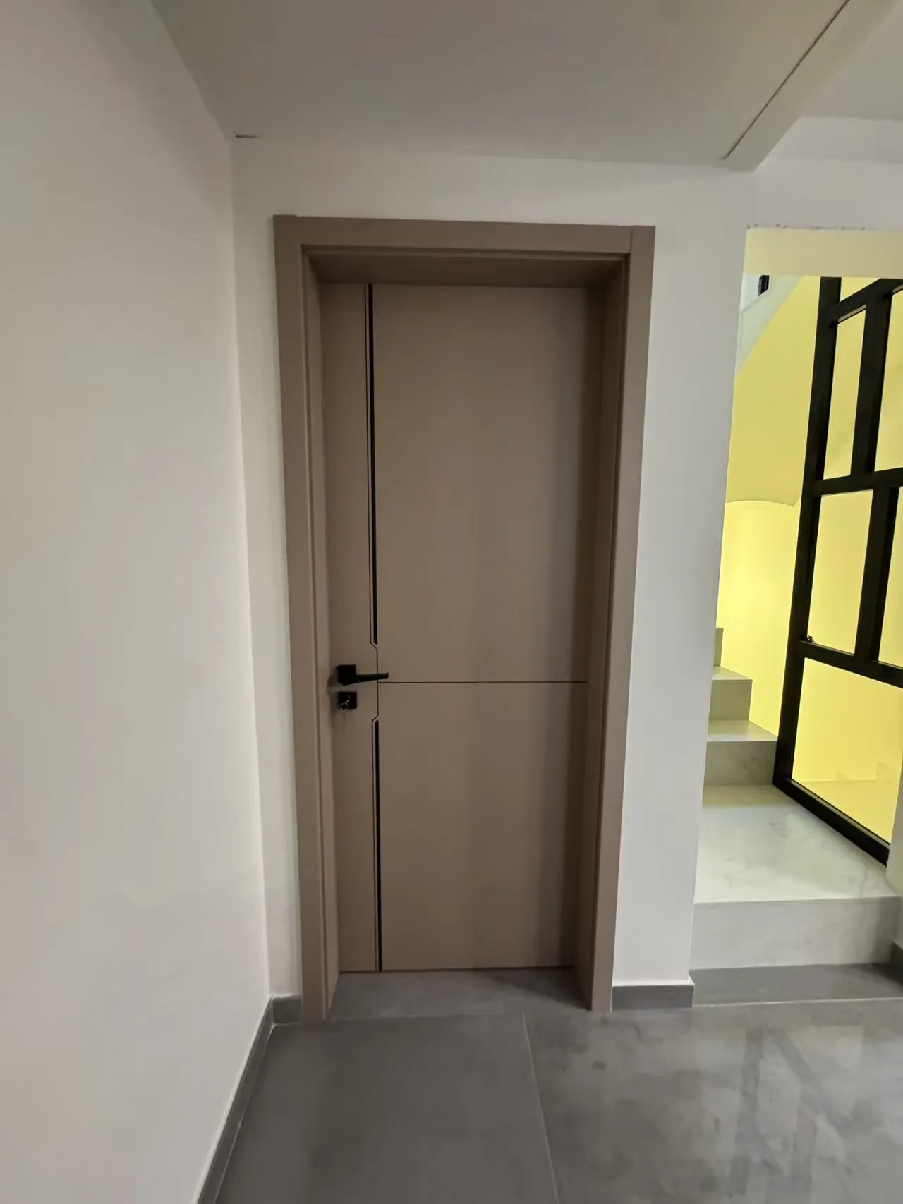 Acabado de la puerta de interior