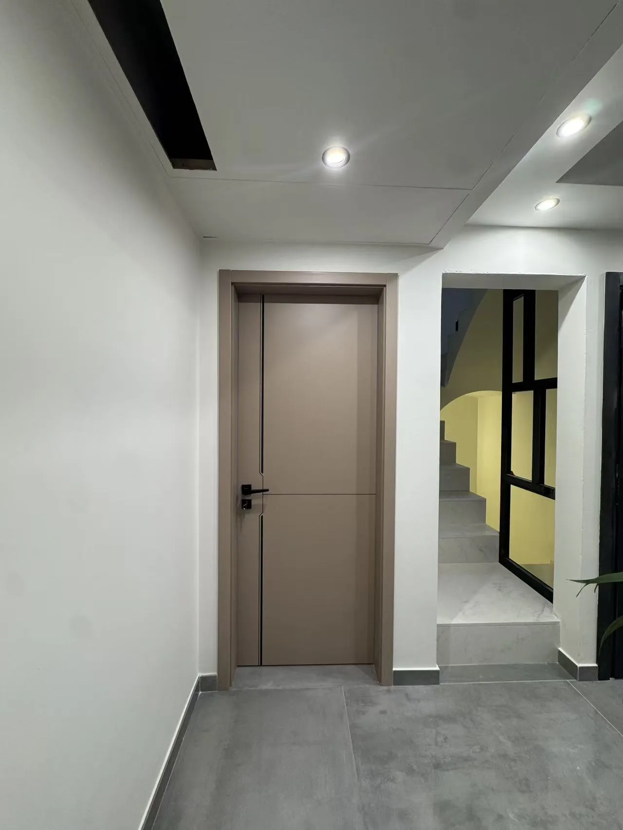 Vista de la puerta instalada