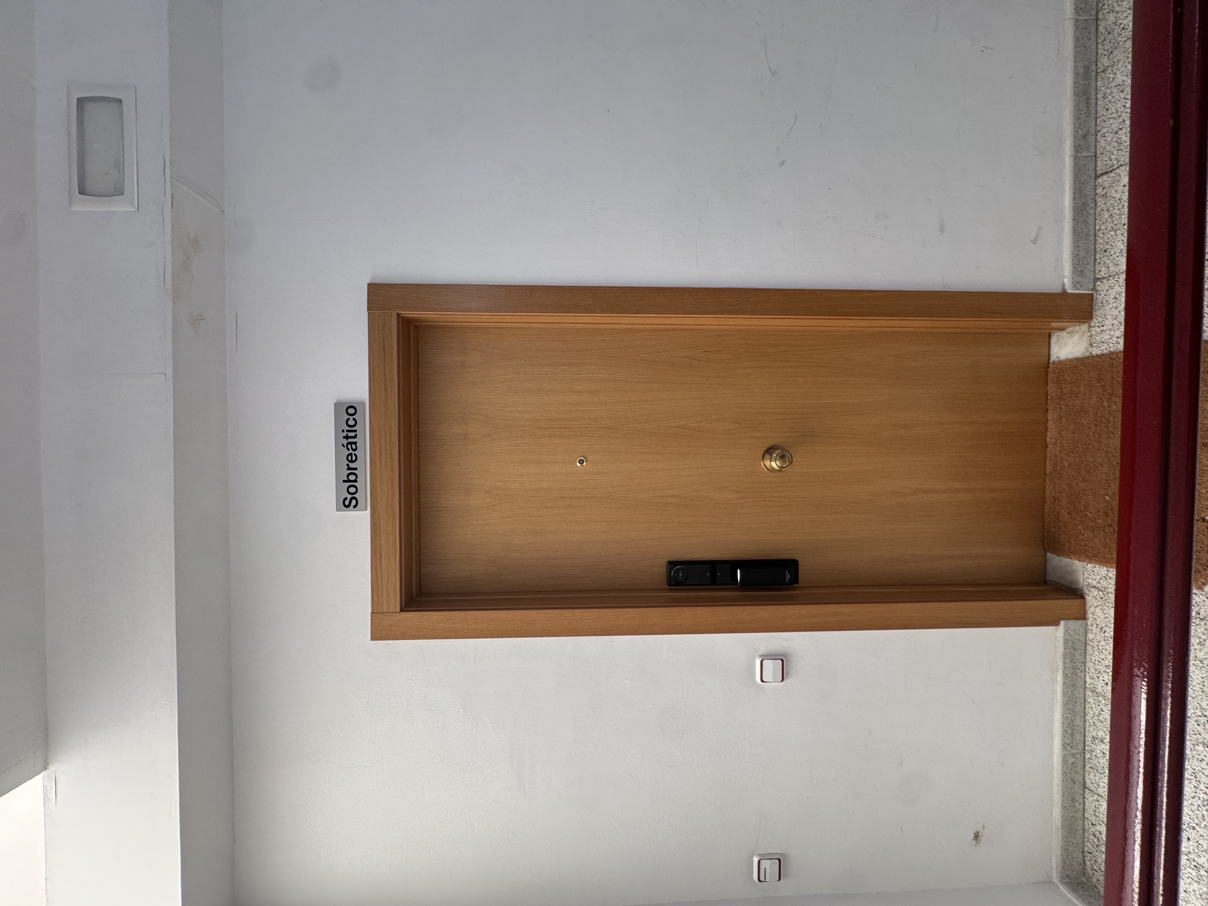 Instalación de Cerradura Inteligente en L’Hospitalet