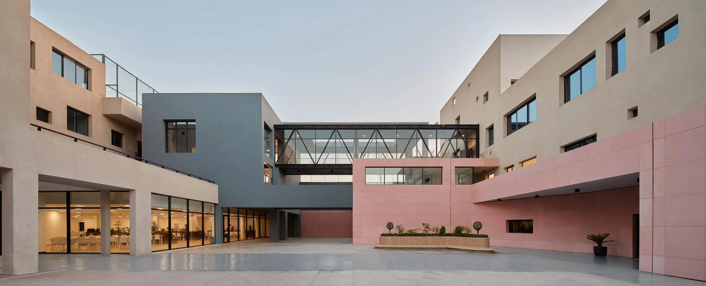 Escuelas Modelo en Irak